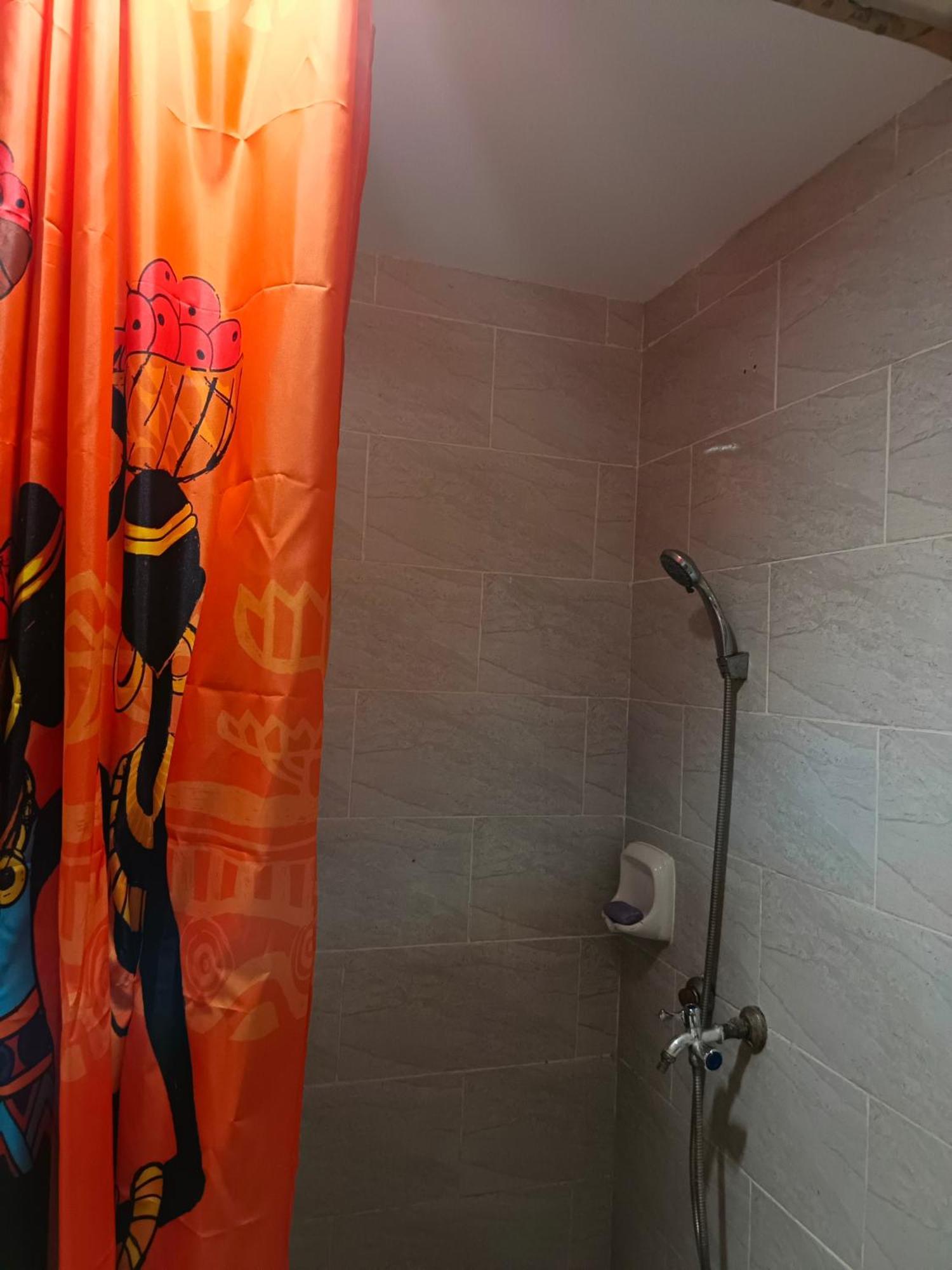 Closest Studio With Balcony From Cebu Airport マクタン エクステリア 写真