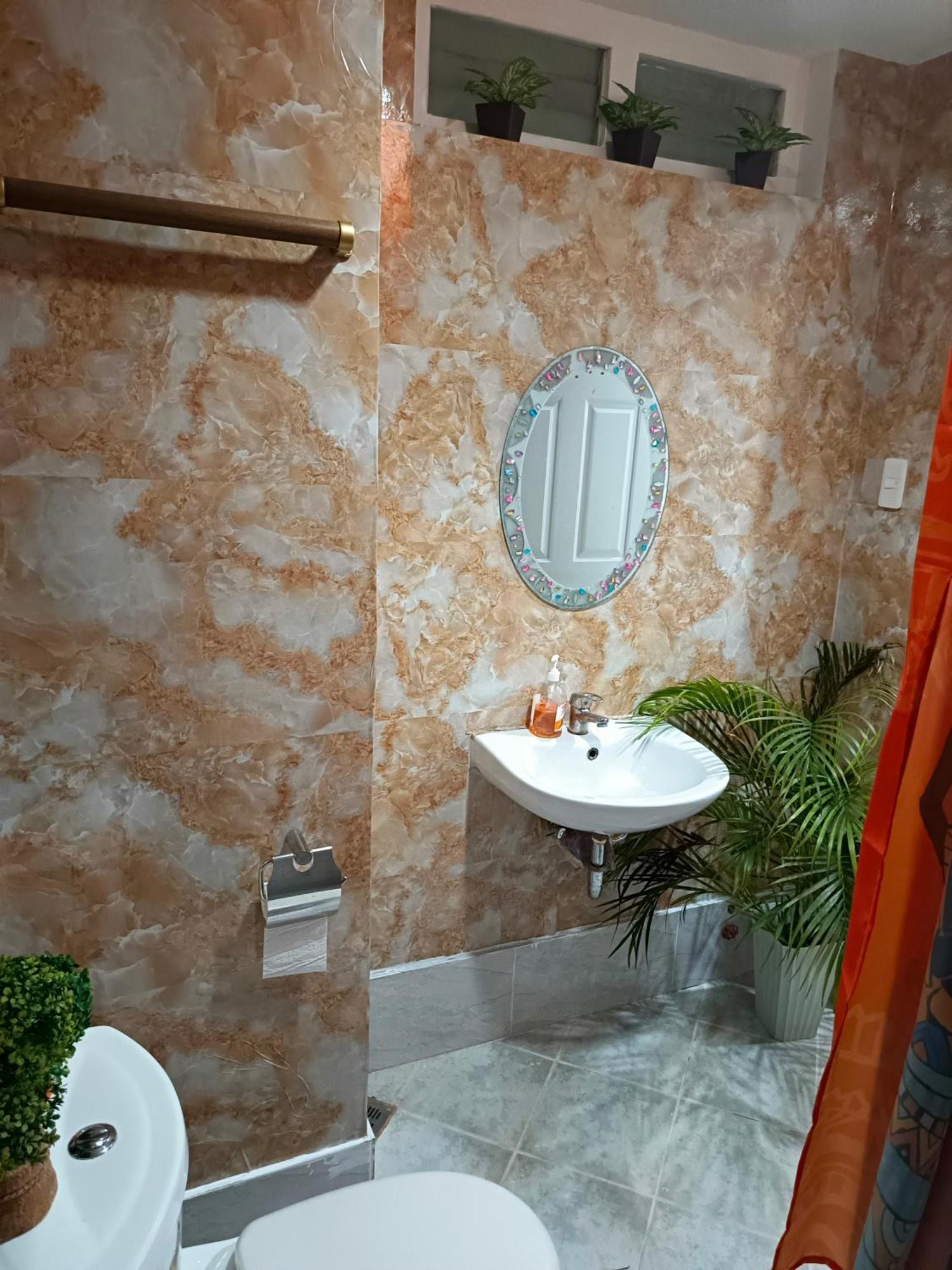 Closest Studio With Balcony From Cebu Airport マクタン エクステリア 写真